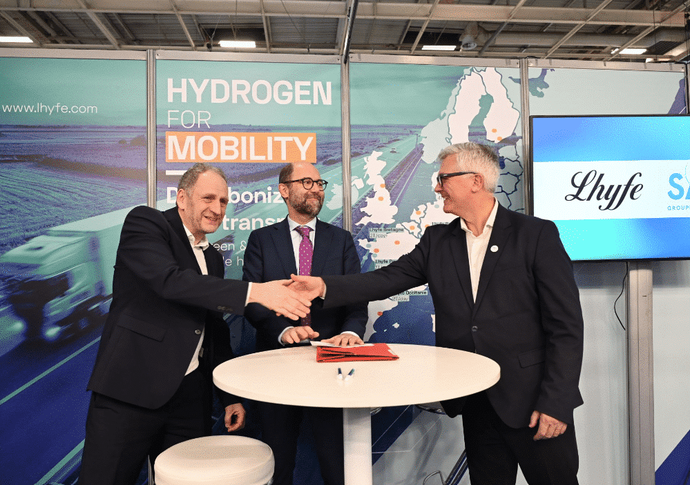Lhyfe et Goupe International SAF+ signent un protocole d’accord pour décarboner l’industrie aéronautique à partir d’hydrogène vert
